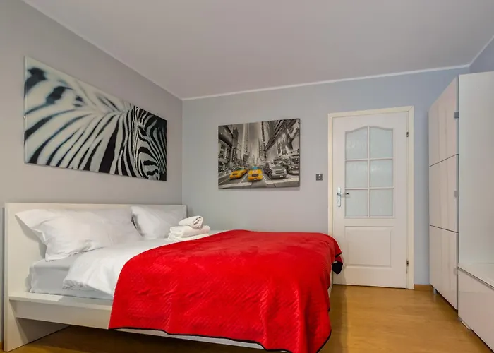 Pochyla Haven By Bookinghost Appartamento