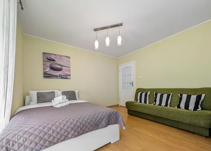 Pochyla Haven By Bookinghost דירה *